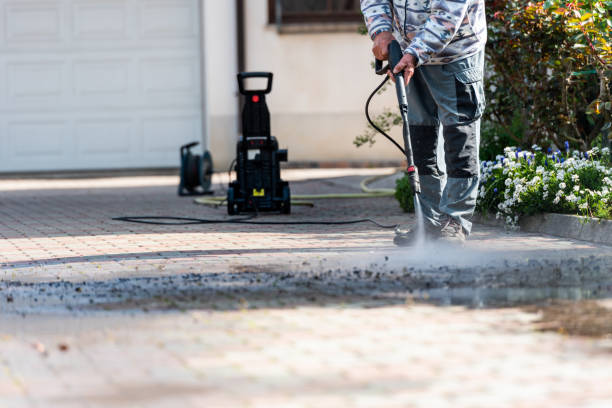 Best Sidewalk Pressure Washing  in Millis Clicquot, MA